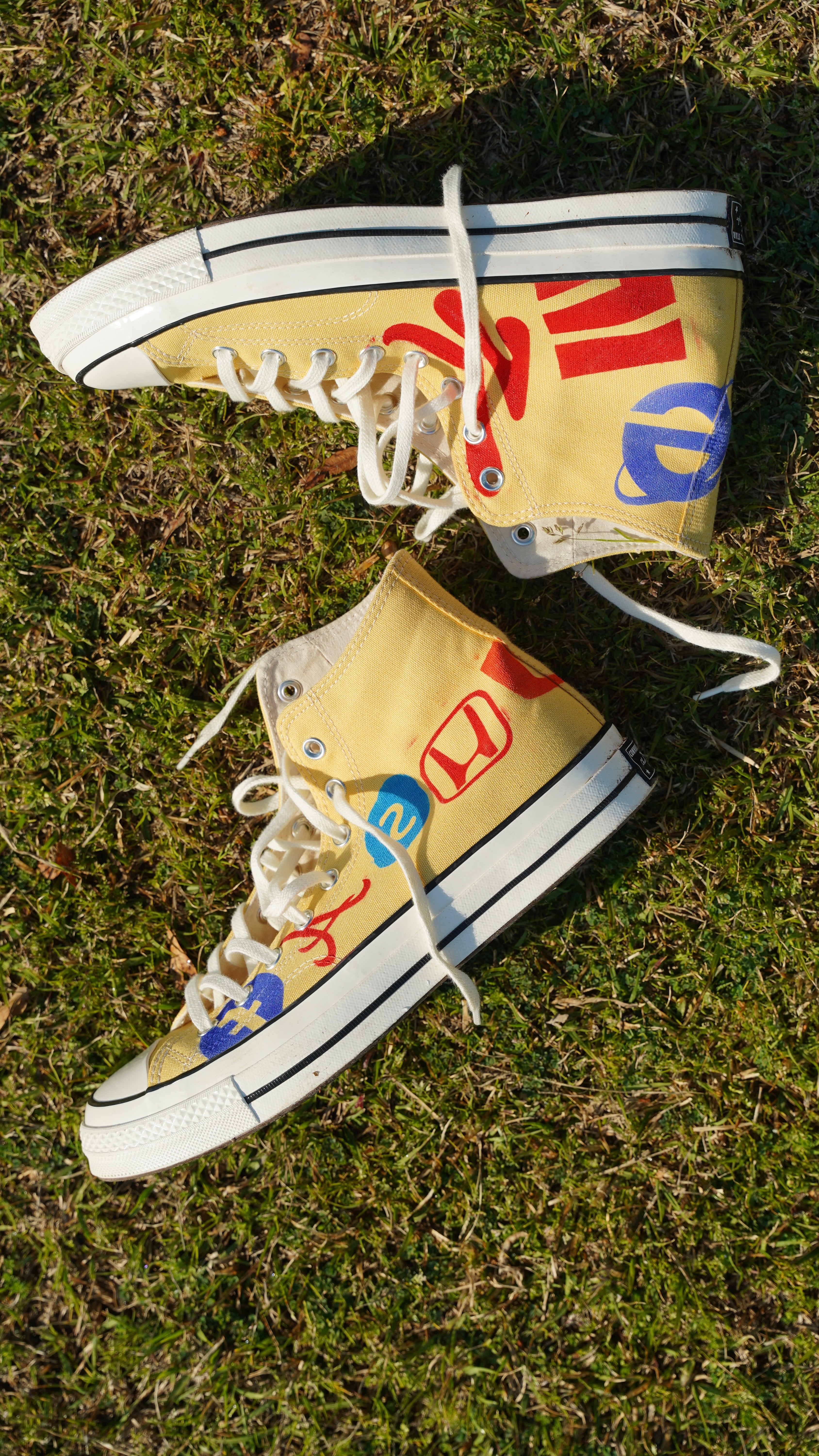 Fashunweek LOGO Converse